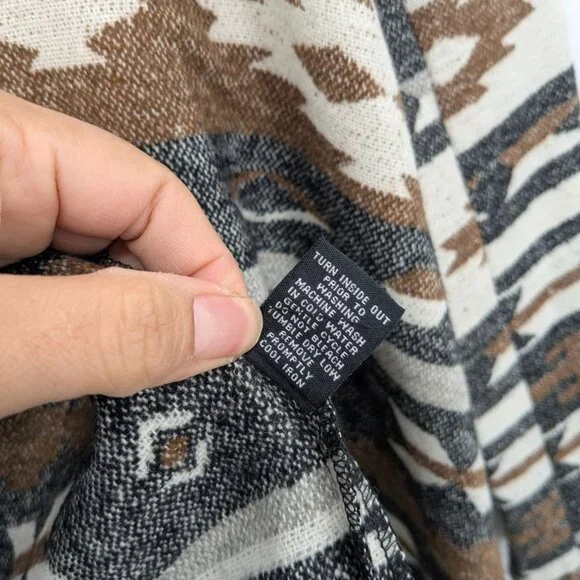 Southwestern Aztec Fringe Cardigan Women Size S Drape Rustic Boho Western Cozy - Picture 7 of 8